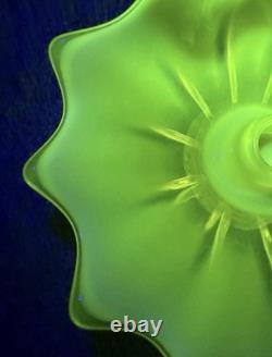 (1) Fostoria Glass MCM Heirloom Uranium Yellow Opalescent Candle Holder