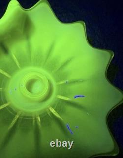 (1) Fostoria Glass MCM Heirloom Uranium Yellow Opalescent Candle Holder