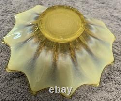 (1) Fostoria Glass MCM Heirloom Uranium Yellow Opalescent Candle Holder