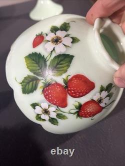 Cute Vintage 7-1/2 Westmoreland Jadeite Green Fairy Lamp Strawberry Design