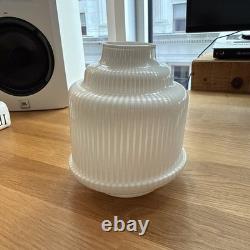 Diptyque Casarialto White Pyramid Candle Holder shape error see description