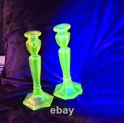 Fenton 2 Uranium Glass Irridecent Green Candle Holders 11 Vintage Colonial