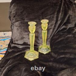 Fenton 2 Uranium Glass Irridecent Green Candle Holders 11 Vintage Colonial