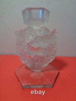 Lalique France Masanges Frosted Candle Stick Holder (6.5 by 5)