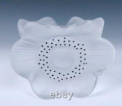 Lalique Three Anemones Candle Holder French Glass Crystal Candlestick 3 Flowers