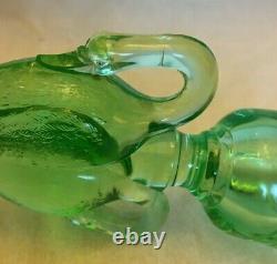 Lovely Rare Heisey Swan Green Moongleam Double Handled Candle Holder 61/2 T