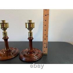 Pair Colonial Williamsburg CW16-80 Mahogany Candleholders Glass Hurricane Globes