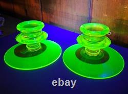 Pair Vtg Fostoria Yellow Topaz Glass Candle Holders Mushroom Style