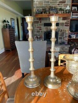 Pr. Spectacular 32 Candle Holders and Shades Mark Roberts Collection
