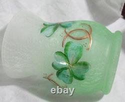 Yankee Candle Frosted Crackle Hurricane Large Jar Holder J/H FOUR LEAF CLOVER